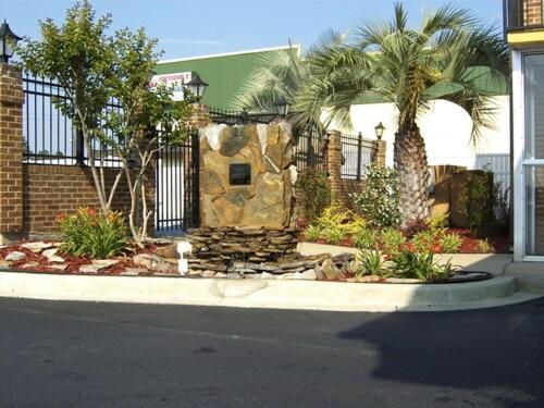 Travelers Inn & Suites Sumter Extérieur photo