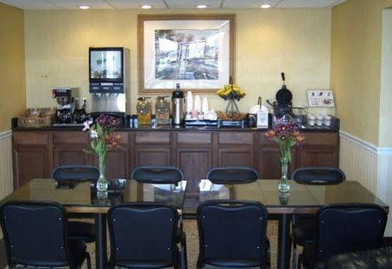 Travelers Inn & Suites Sumter Extérieur photo